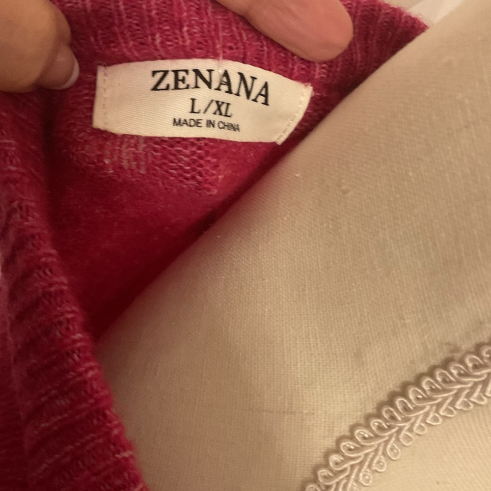 Women's Pink Sweater -NWT - Picture 14 of 16